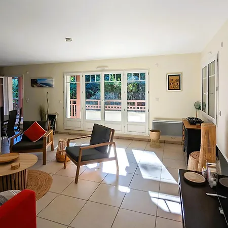 Daire T3 76m² avec terrasse, balcon, à 100m de la plage d'Eyrac, parking et WIFI - FR-1-420-154
