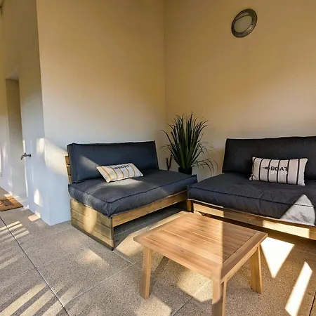 T3 76m² avec terrasse, balcon, à 100m de la plage d'Eyrac, parking et WIFI - FR-1-420-154 4*