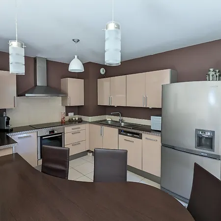 Apartment T3 76m² Avec Terrasse, Balcon, A 100m De La D'eyrac, Parking Et Wifi - Fr-1-420-154 Arcachon